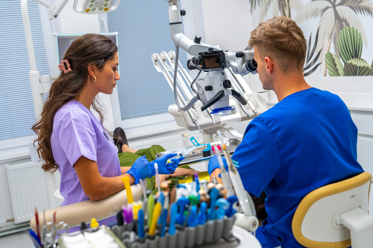 Endodoncia pod mikroskopom | Dental Centrum NIVY