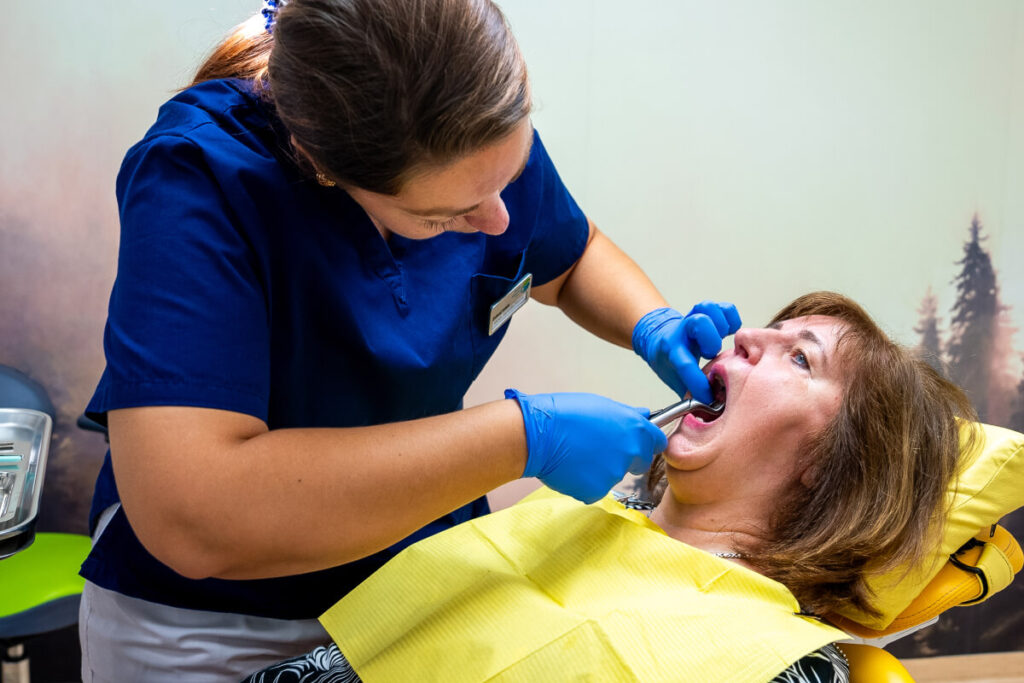 Vytrhnutie zuba je až posledným riešením | Dental Centrum NIVY