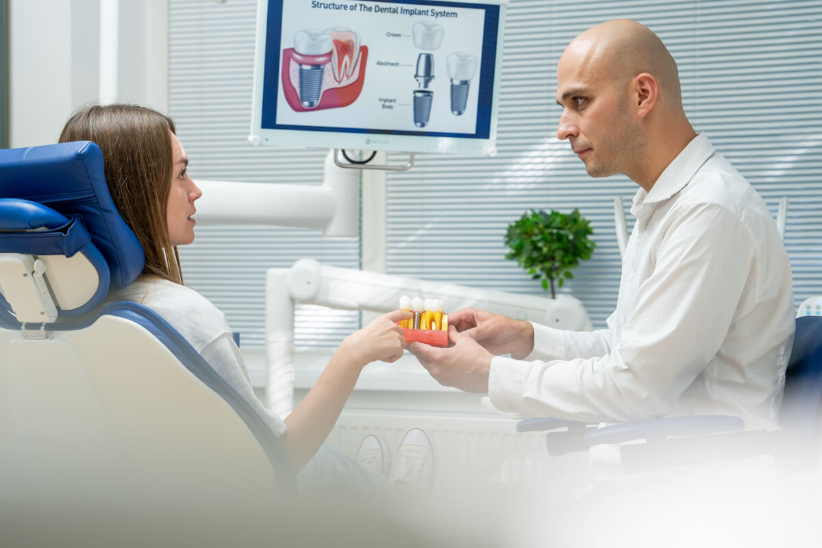 Celková rekonštrukcia chrupu - konzultácia | Dental Centrum NIVY