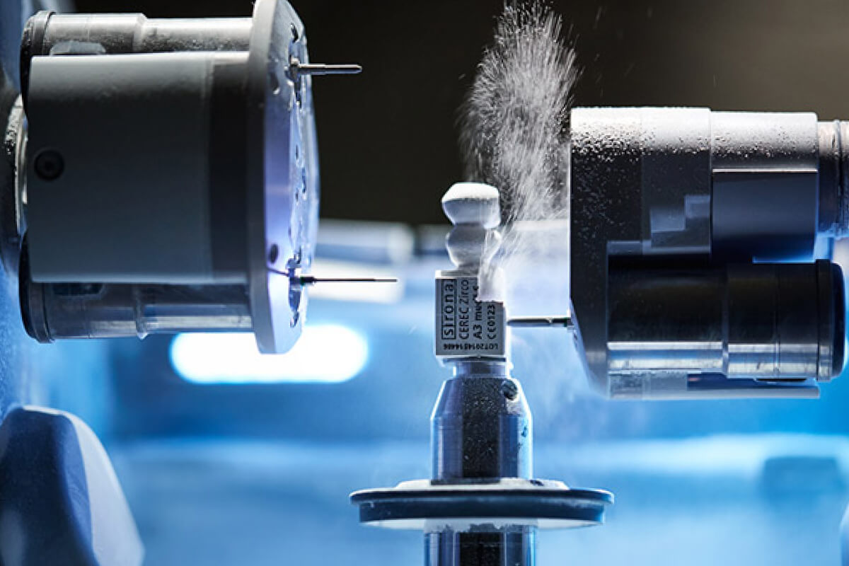 CEREC® korunka na zuby - frézovanie | Dental Centrum NIVY