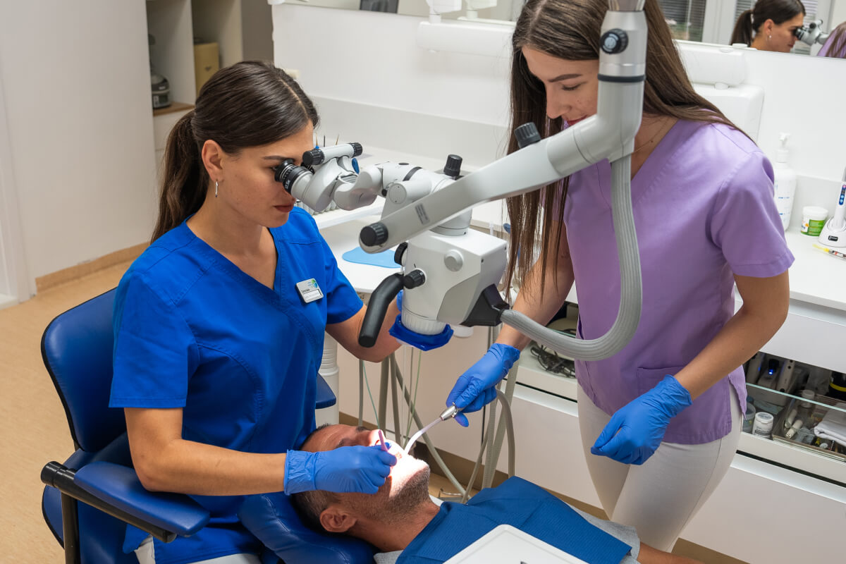 Extrakcia zuba - hojenie | Dental Centrum NIVY