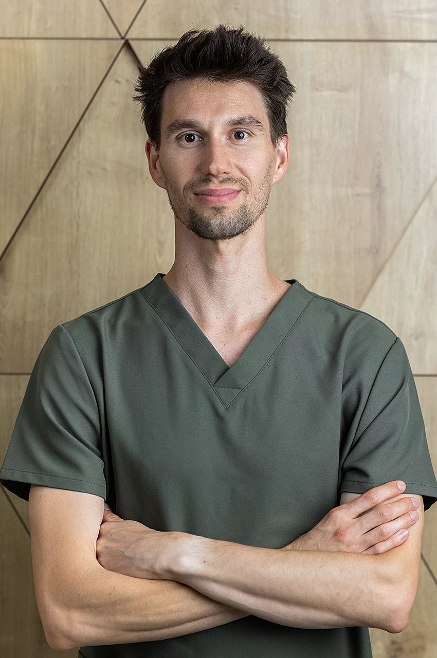 Viktor Bodi, zubný lekár | Dental Centrum NIVY